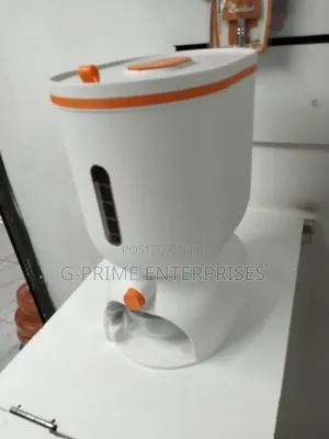 Grains Container
