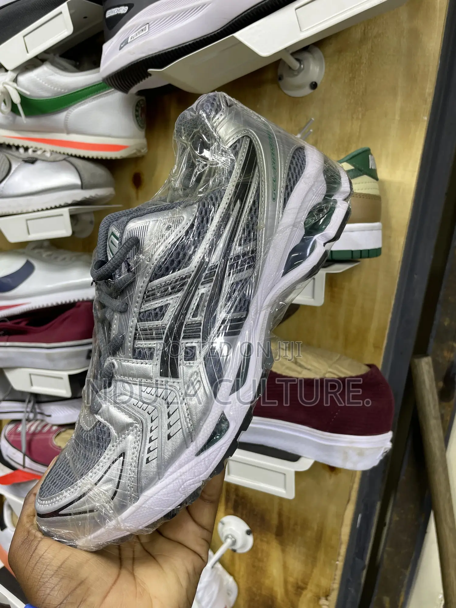 Asics Gel Sneakers