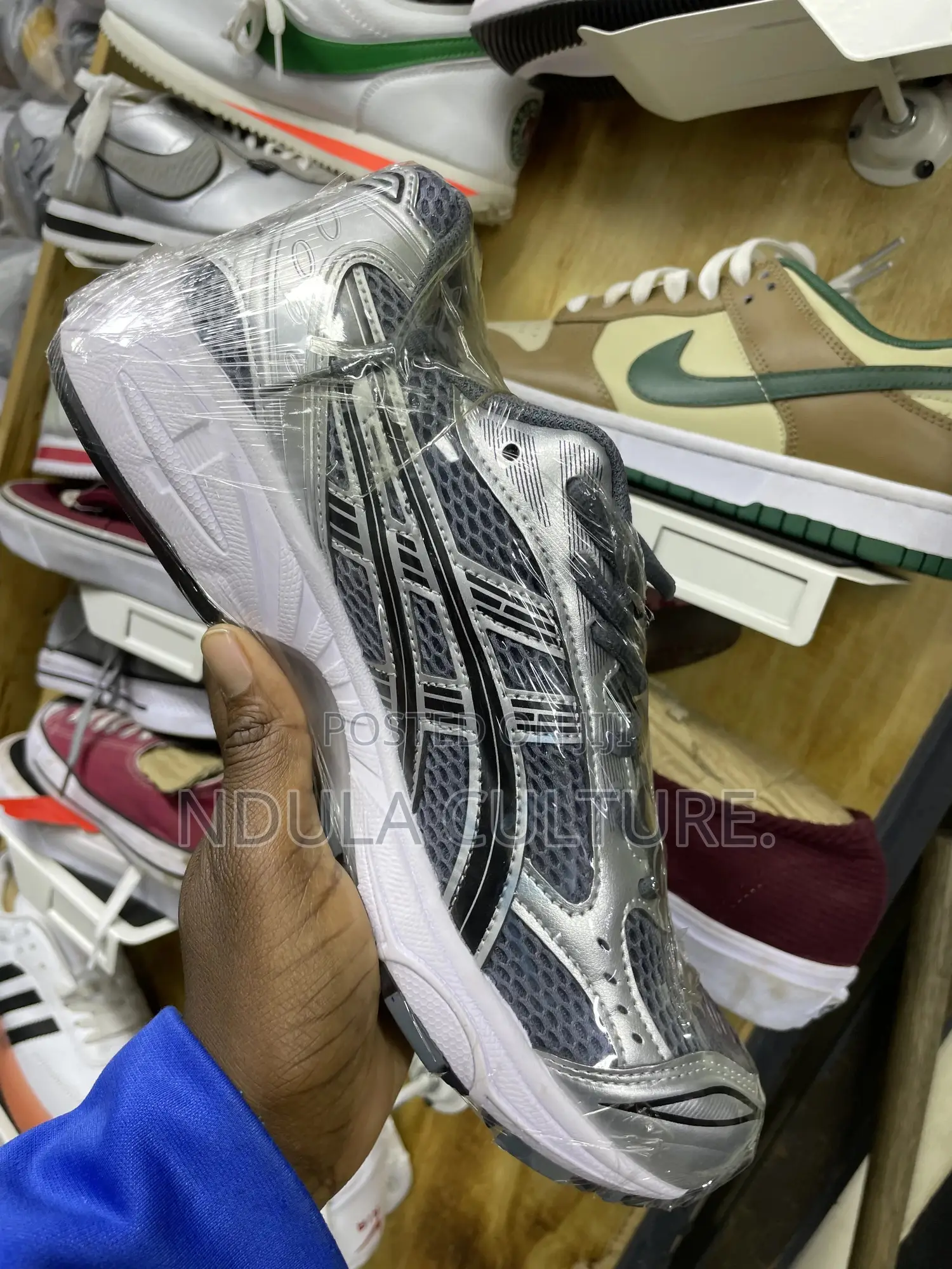 Asics Gel Sneakers