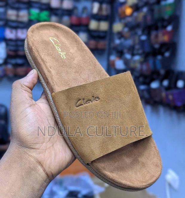 Clarks Slip Ons Sandas - thumbnail 3