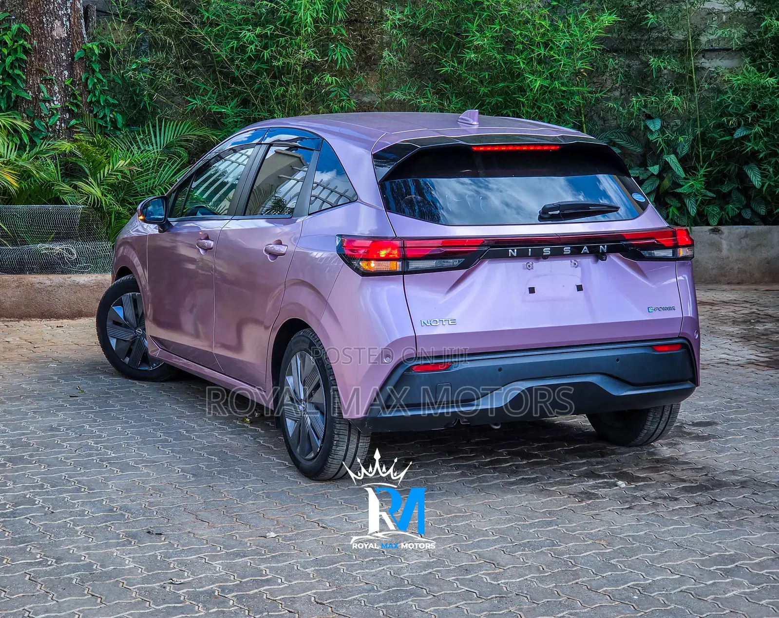 Nissan Note 1.2 Hybrid 2021 Pink
