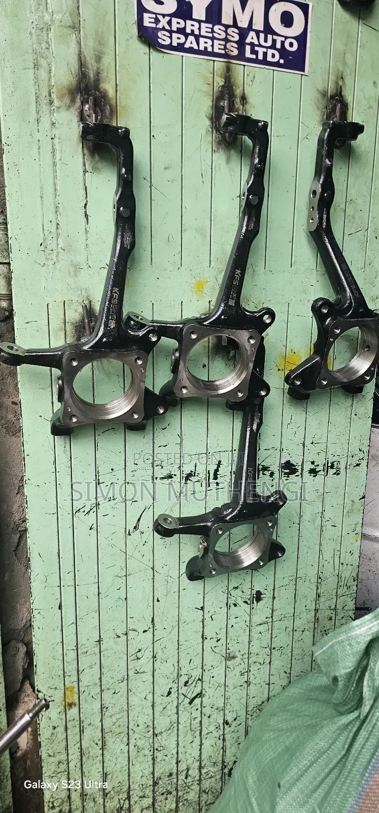 Toyota Hilux Knucle Arms