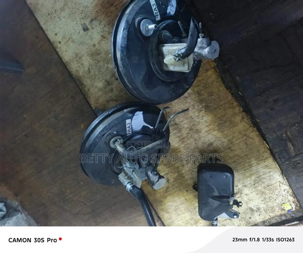 Toyota Alphard Brake Booster