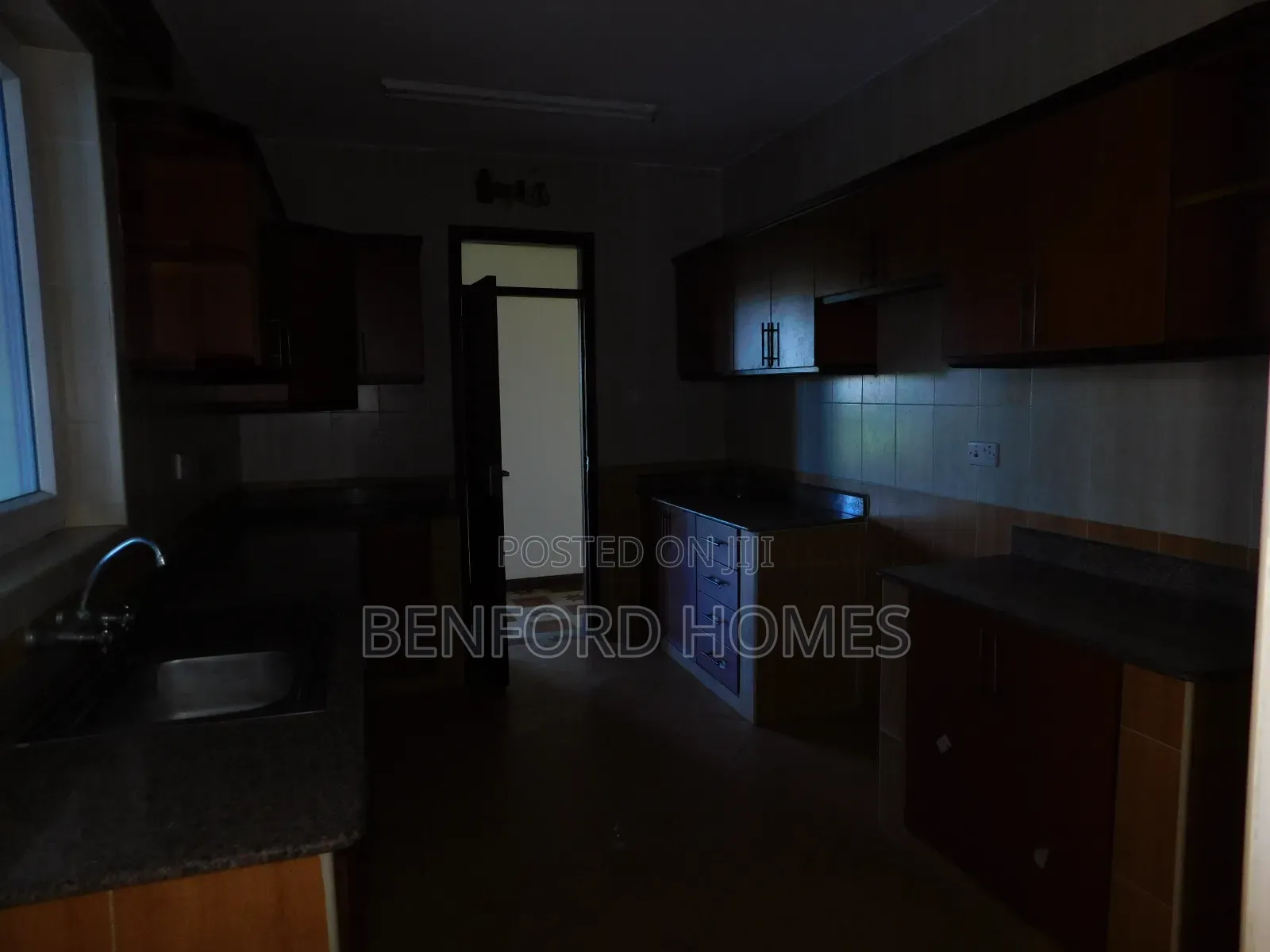 3bdrm Apartment in Nyali City Mall for rent