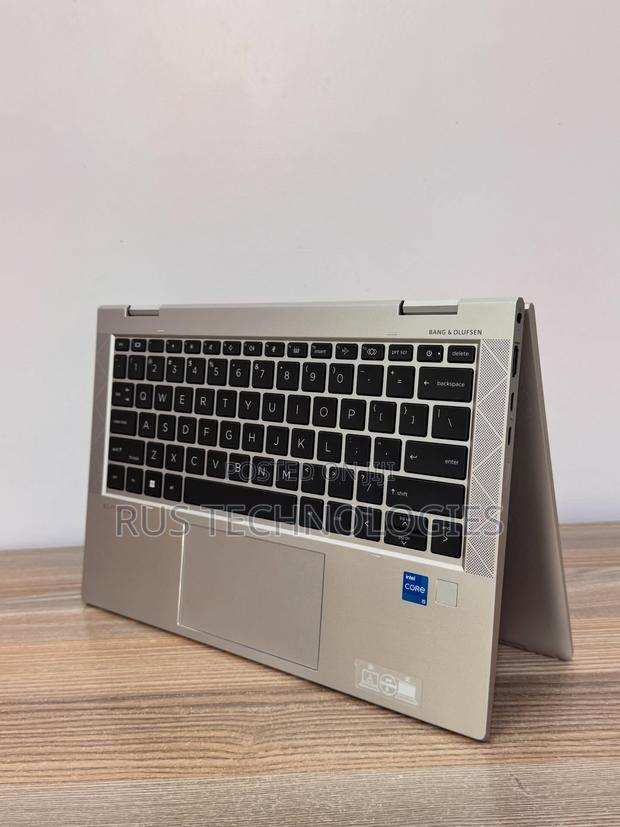Laptop HP EliteBook 830 G8 8GB Intel Core i5 SSD 256GB