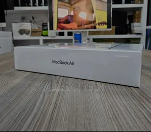 New Laptop Apple MacBook Air 2024 M3 15-inch 16GB Apple M3 SSD 512GB