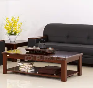 Coffee Table; Blend Style Mahogany Coffee Table