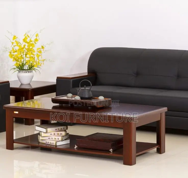 Coffee Table; Blend Style Mahogany Coffee Table
