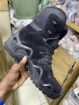 Lowa Military Tactical Boots