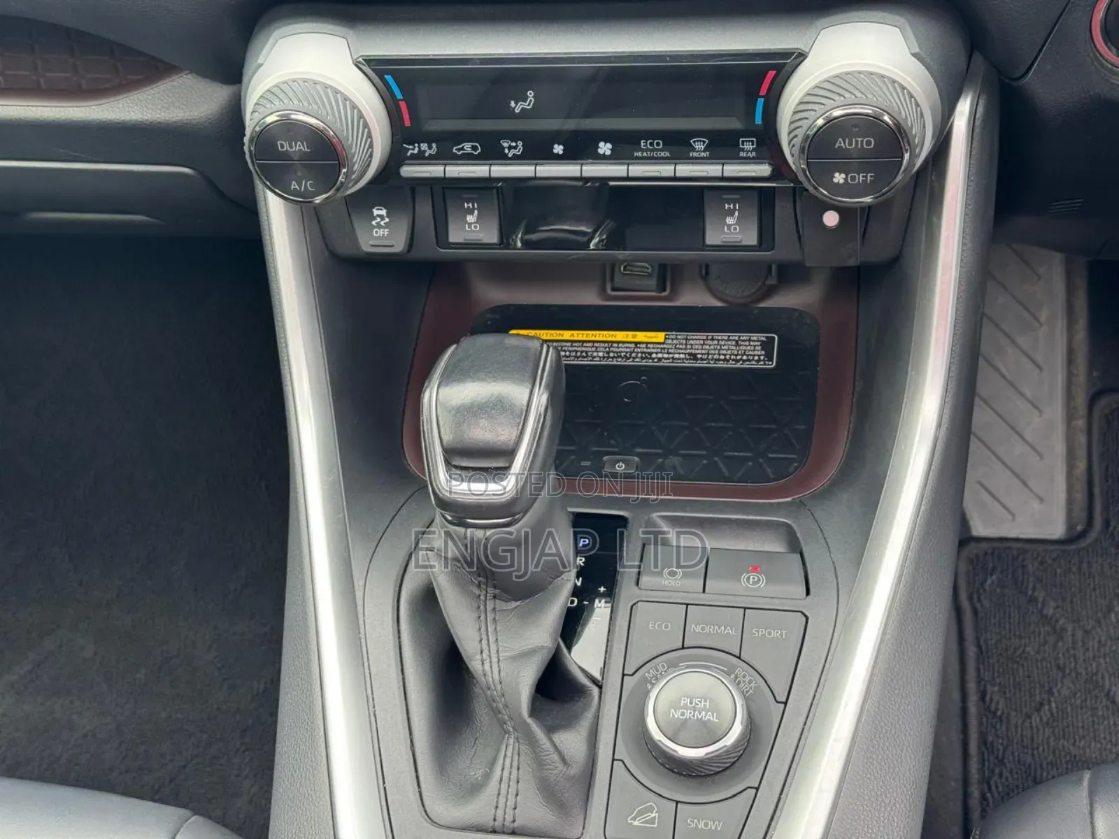 Toyota RAV4 2019 White