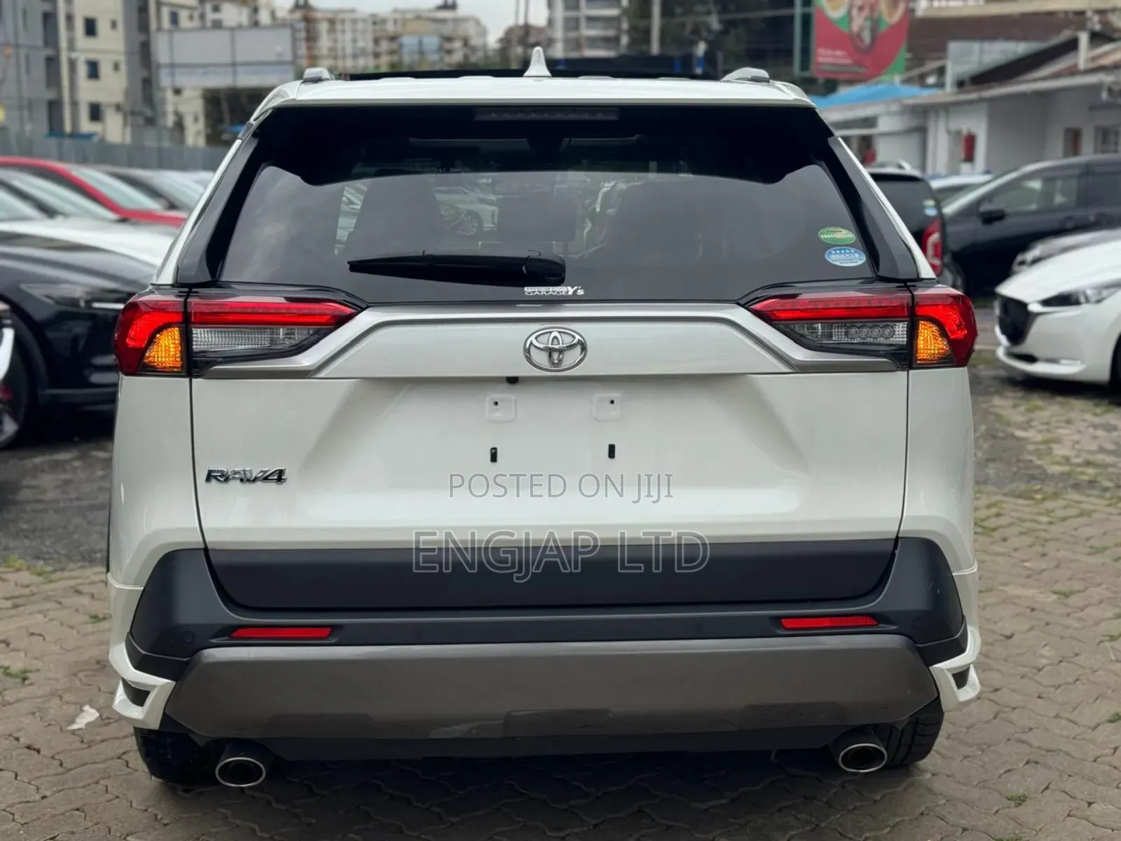 Toyota RAV4 2019 White