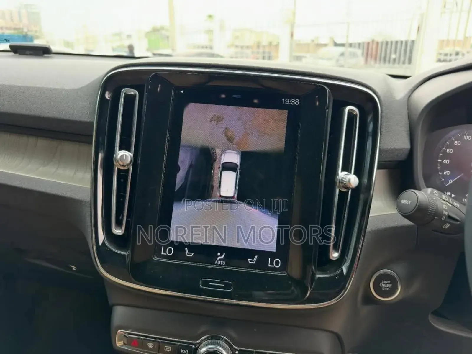 Volvo XC40 2019 White