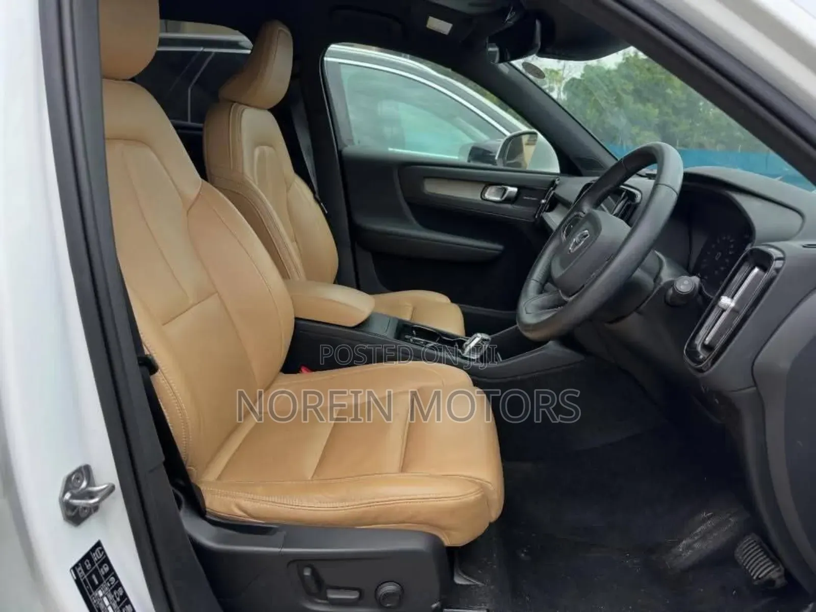 Volvo XC40 2019 White