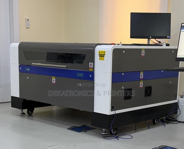 130cm By 90cm Co2 Laser Engraving Machine