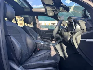Mercedes-Benz GLC-Class 2019 Black