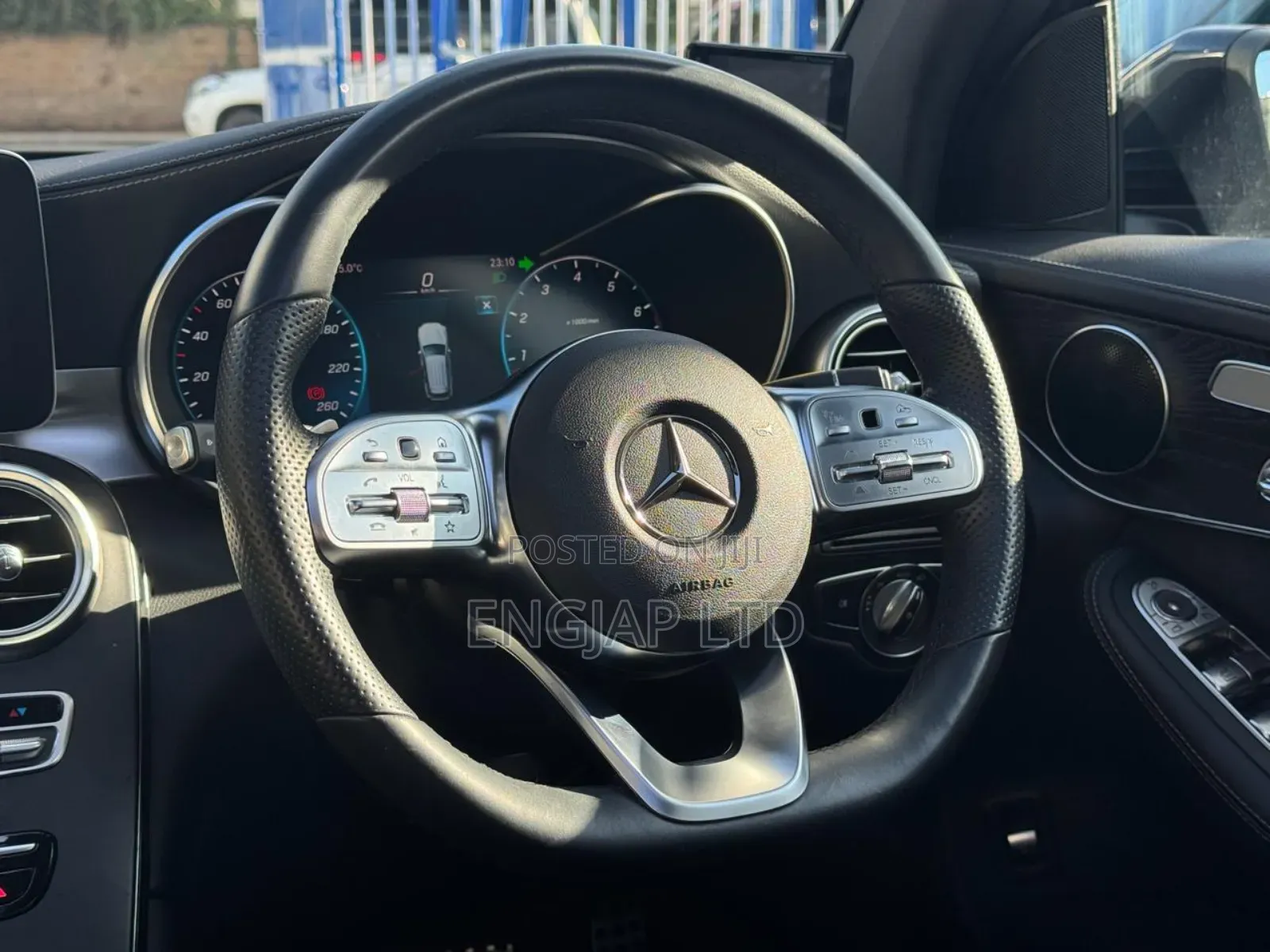 Mercedes-Benz GLC-Class 2019 Black
