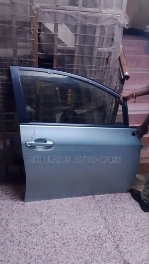 Ractis New Model Front Door Right Side