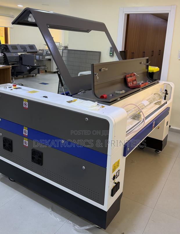 Yinghe 1390 Co2 Laser Engraving/Cutting Machine - thumbnail 3