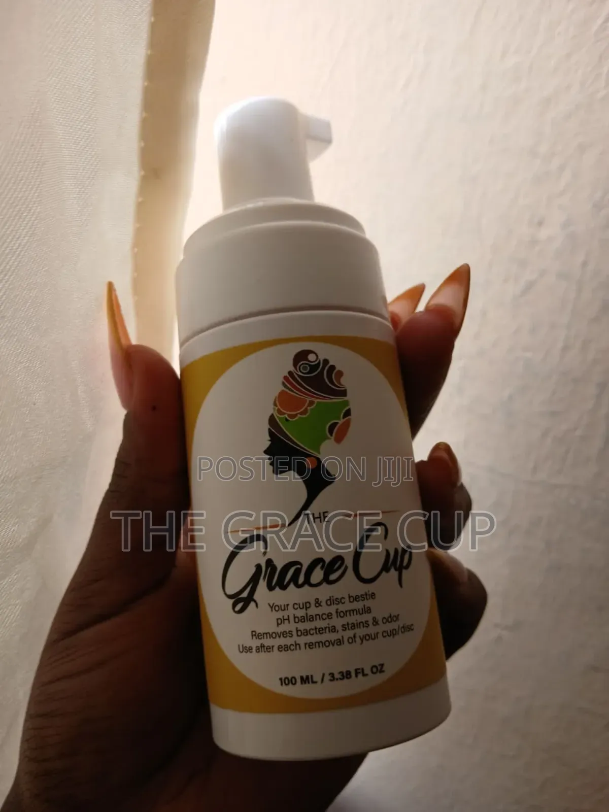 The Grace Cup and Disc Cleanser