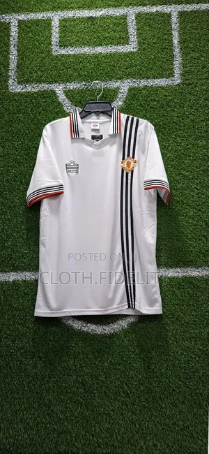 Manchester United Away Admiral Retro Jersey.