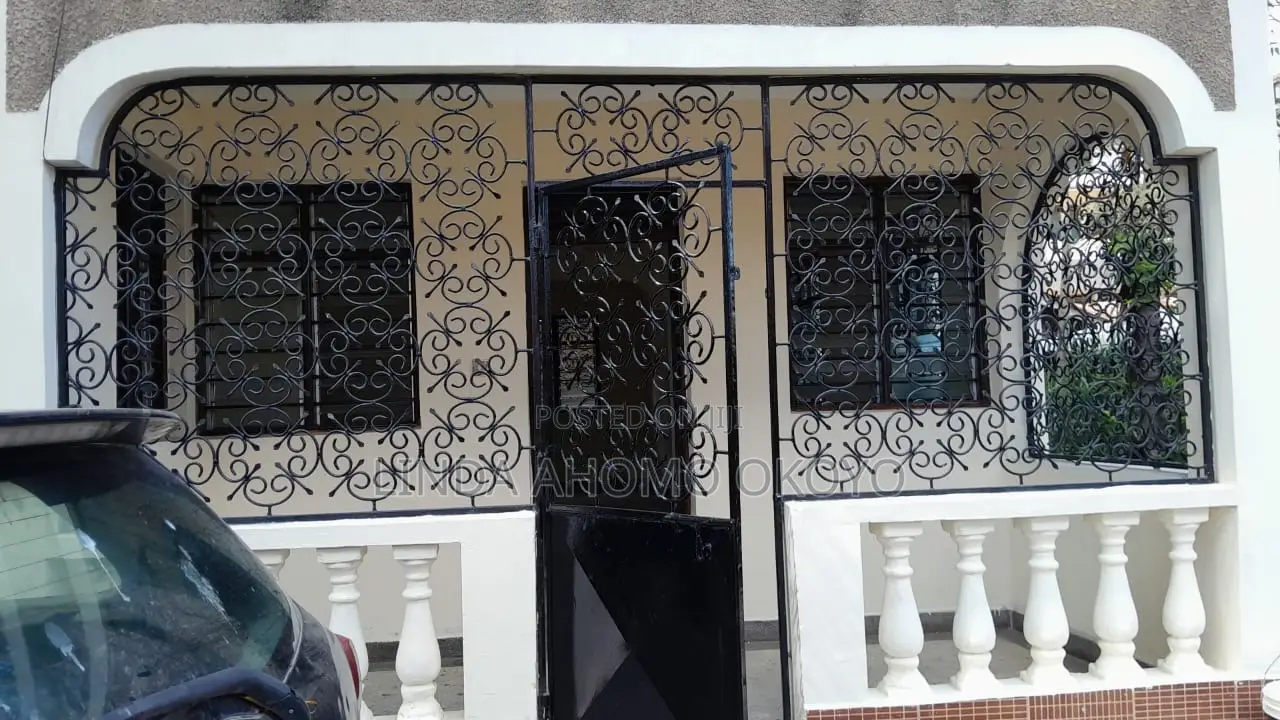3bdrm Apartment in Kwa Shee, Mikindani for rent
