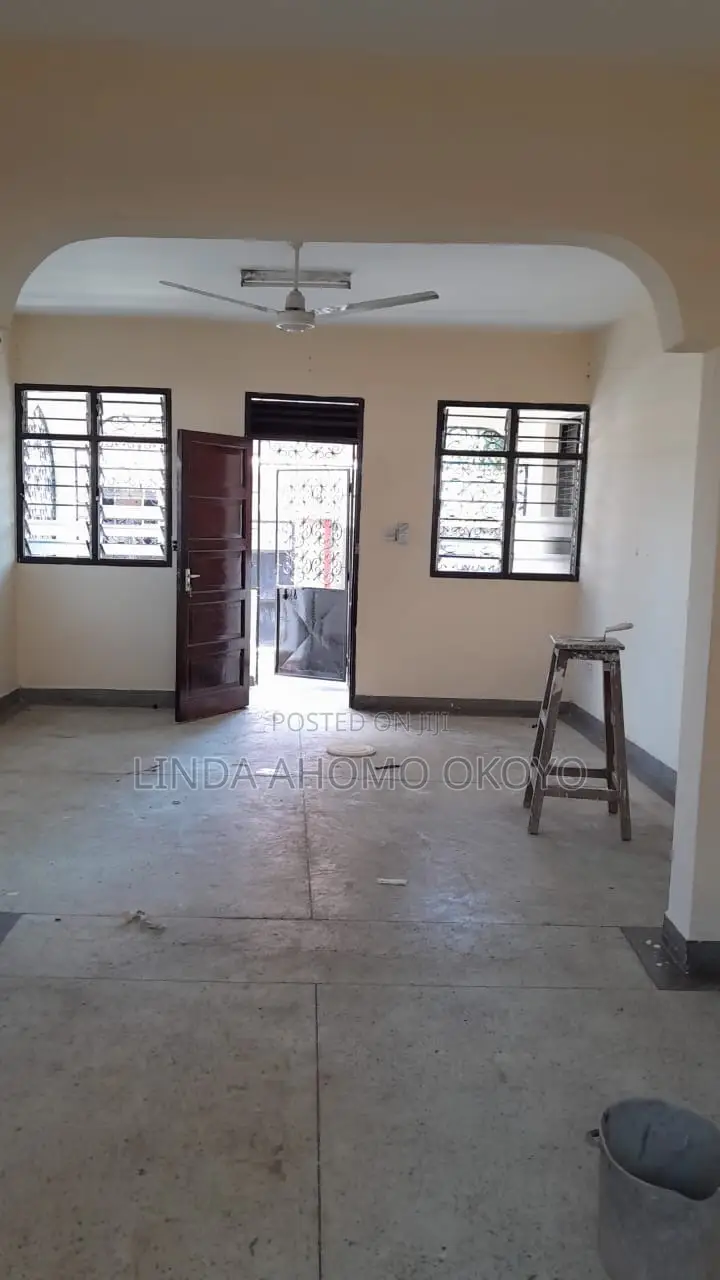 3bdrm Apartment in Kwa Shee, Mikindani for rent