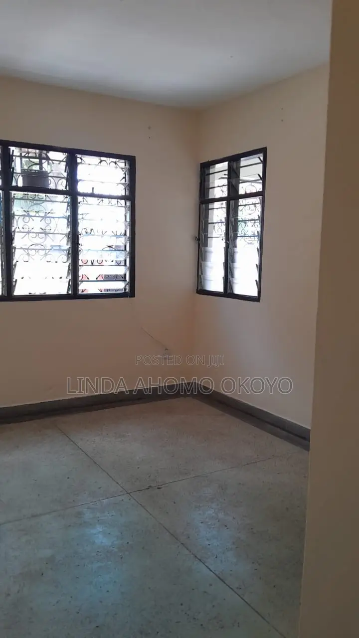 3bdrm Apartment in Kwa Shee, Mikindani for rent