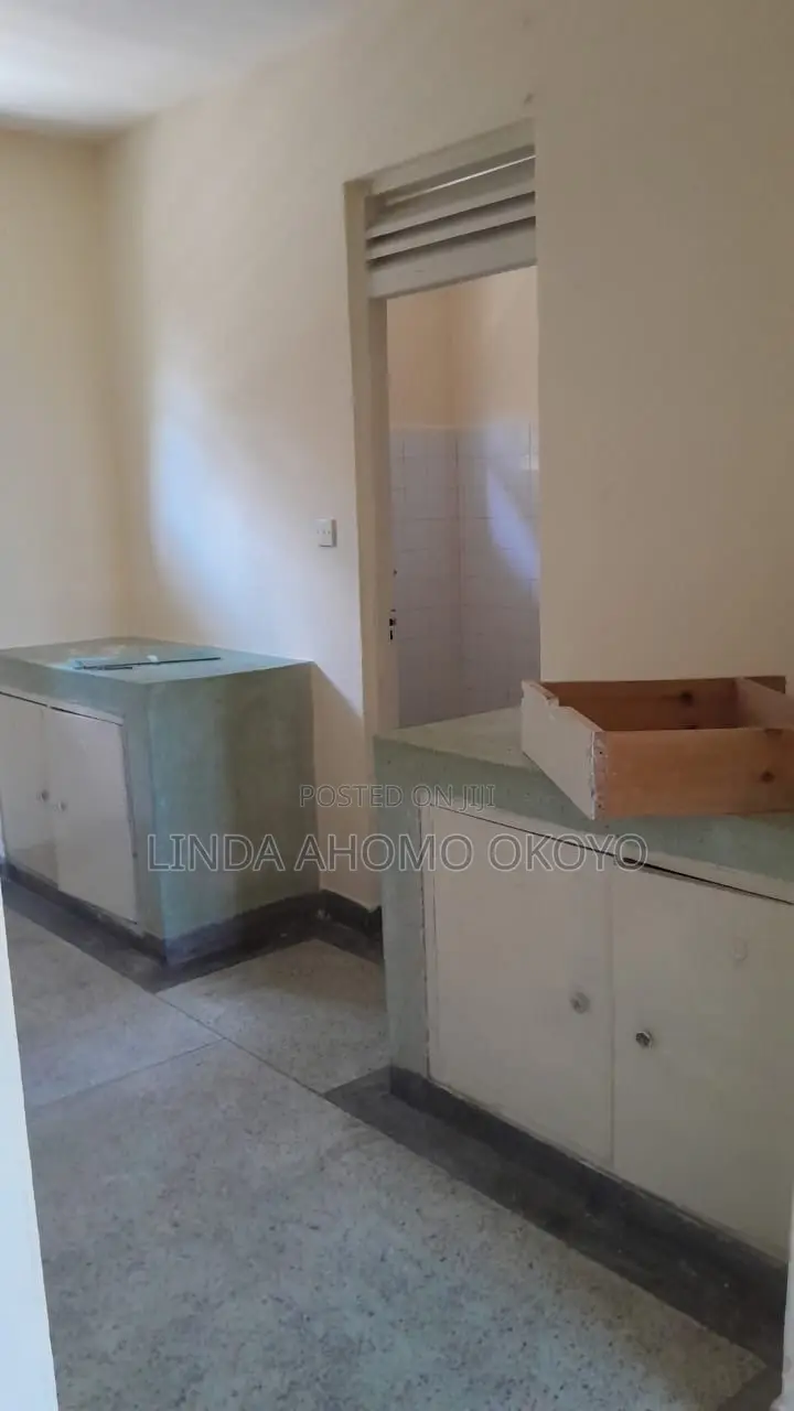 3bdrm Apartment in Kwa Shee, Mikindani for rent