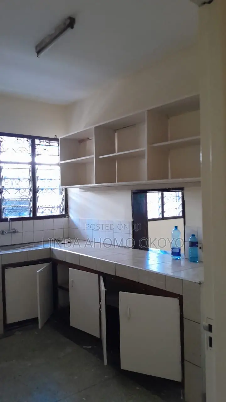 3bdrm Apartment in Kwa Shee, Mikindani for rent