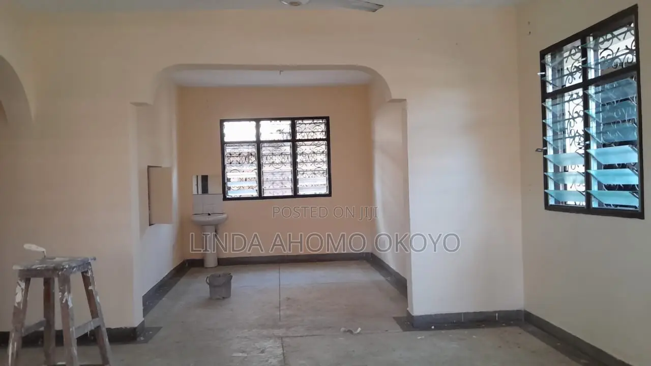 3bdrm Apartment in Kwa Shee, Mikindani for rent