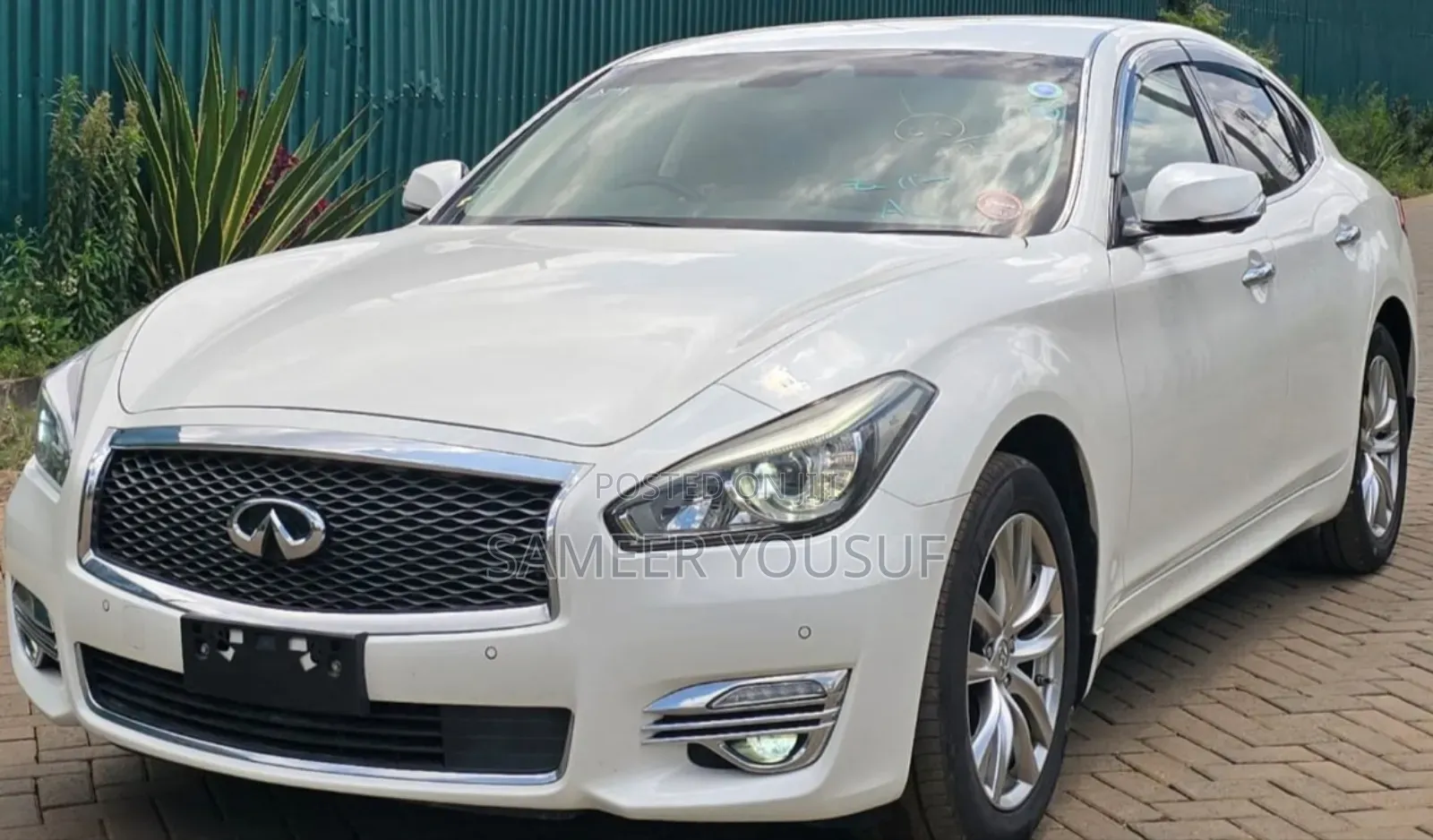 Nissan Fuga 2018 White