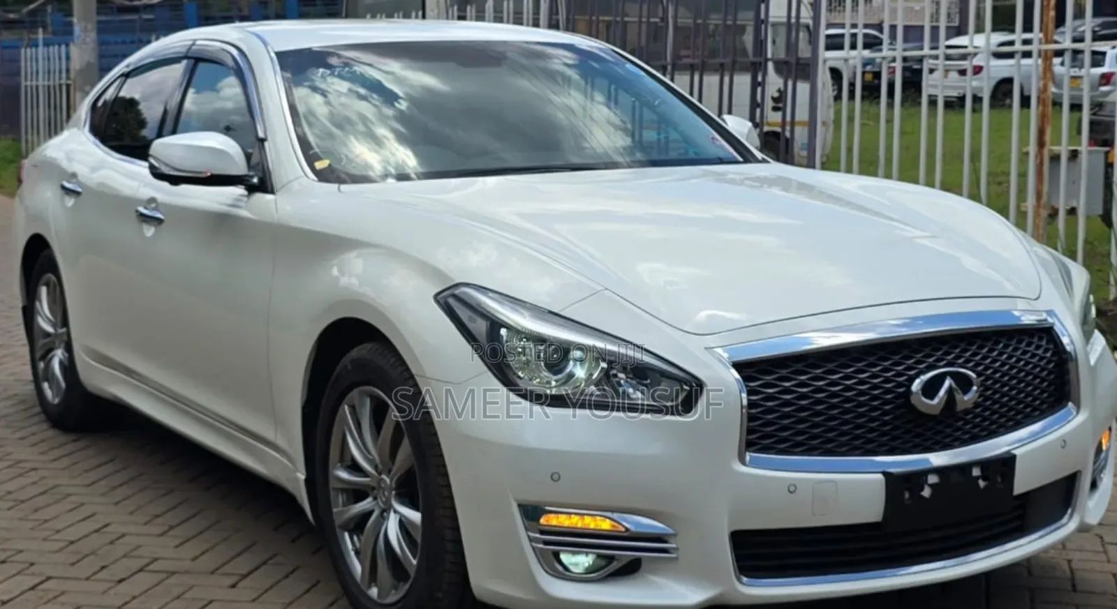 Nissan Fuga 2018 White