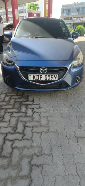 Mazda Demio 2018 Blue