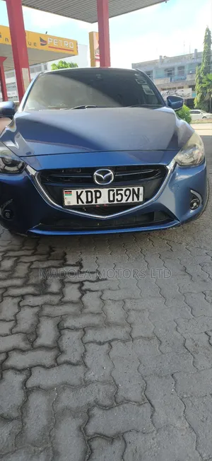 Mazda Demio 2018 Blue