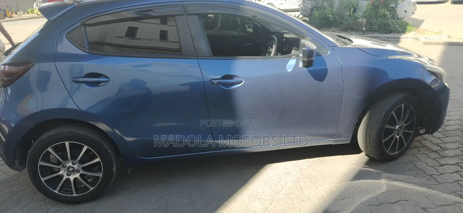 Mazda Demio 2018 Blue