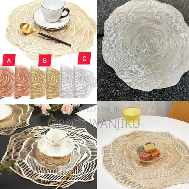 Non-woven Table Mat*