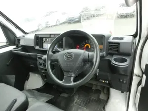 Daihatsu Hijet Freezer
