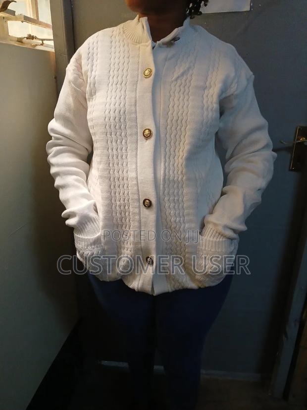Woollen Sweaters - thumbnail 3