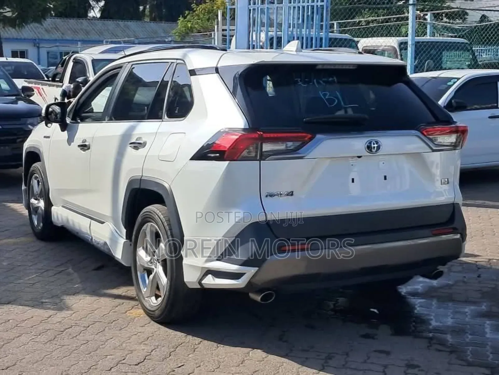Toyota RAV4 2020 White
