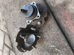 Reqr Hub for Vanguard,Alphard 2whl Drive