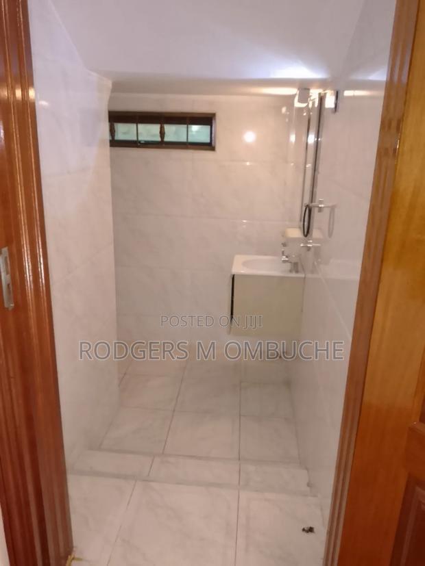 5bdrm Villa in Valley Arcade for rent - thumbnail 6