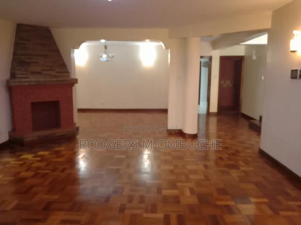 5bdrm Villa in Valley Arcade for rent - thumbnail 8