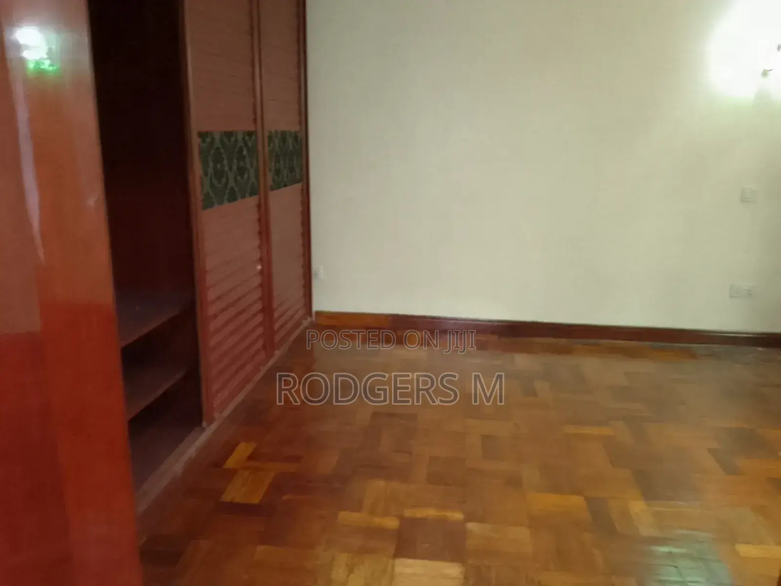 5bdrm Villa in Valley Arcade for rent