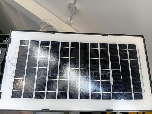 100w Solar Streetlight - thumbnail 2