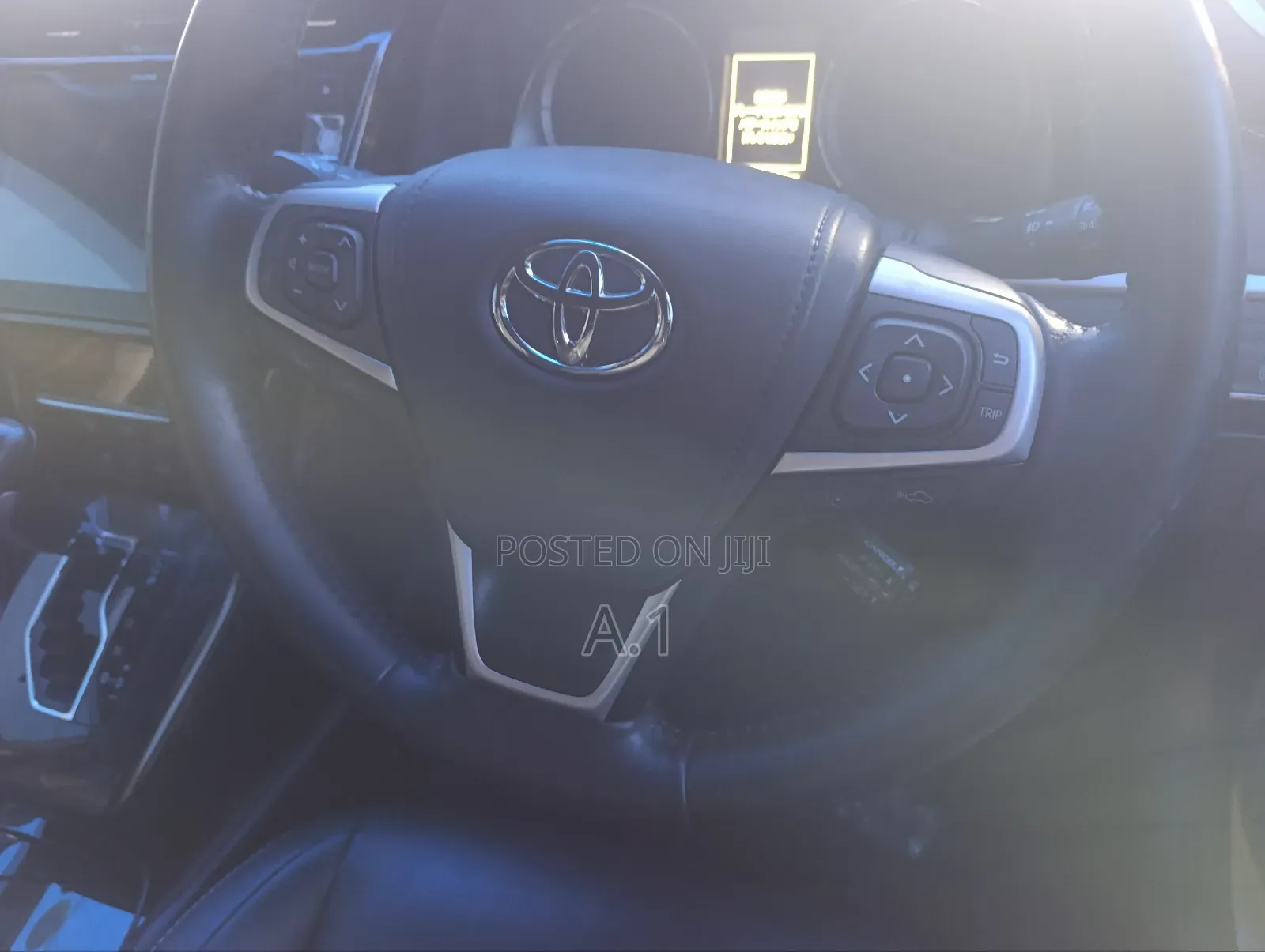 Toyota Harrier 2.5 Hybrid 4WD 2019 White