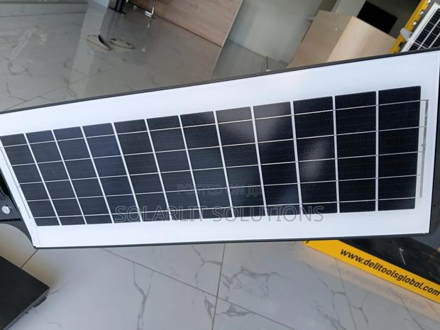 200w Solar Streetlight - thumbnail 2