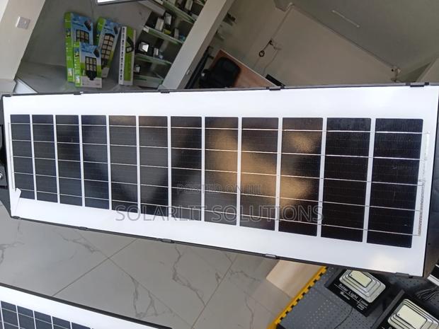 300w Solar Streetlight - thumbnail 2