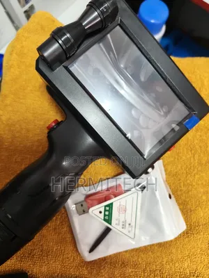 Handheld Inkjet Printer for Effortless Use During Labelling and Coding