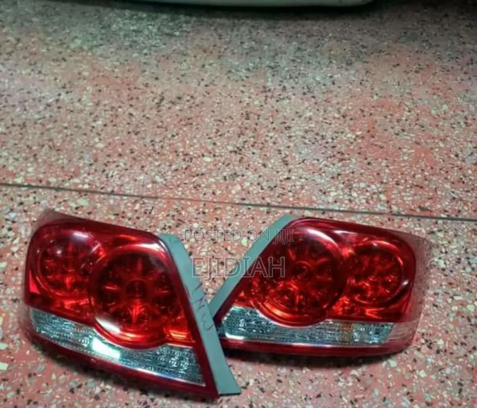 Allion 265 Taillight