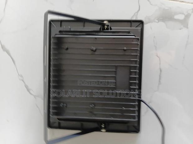 Solar Floodlight 300w - thumbnail 2
